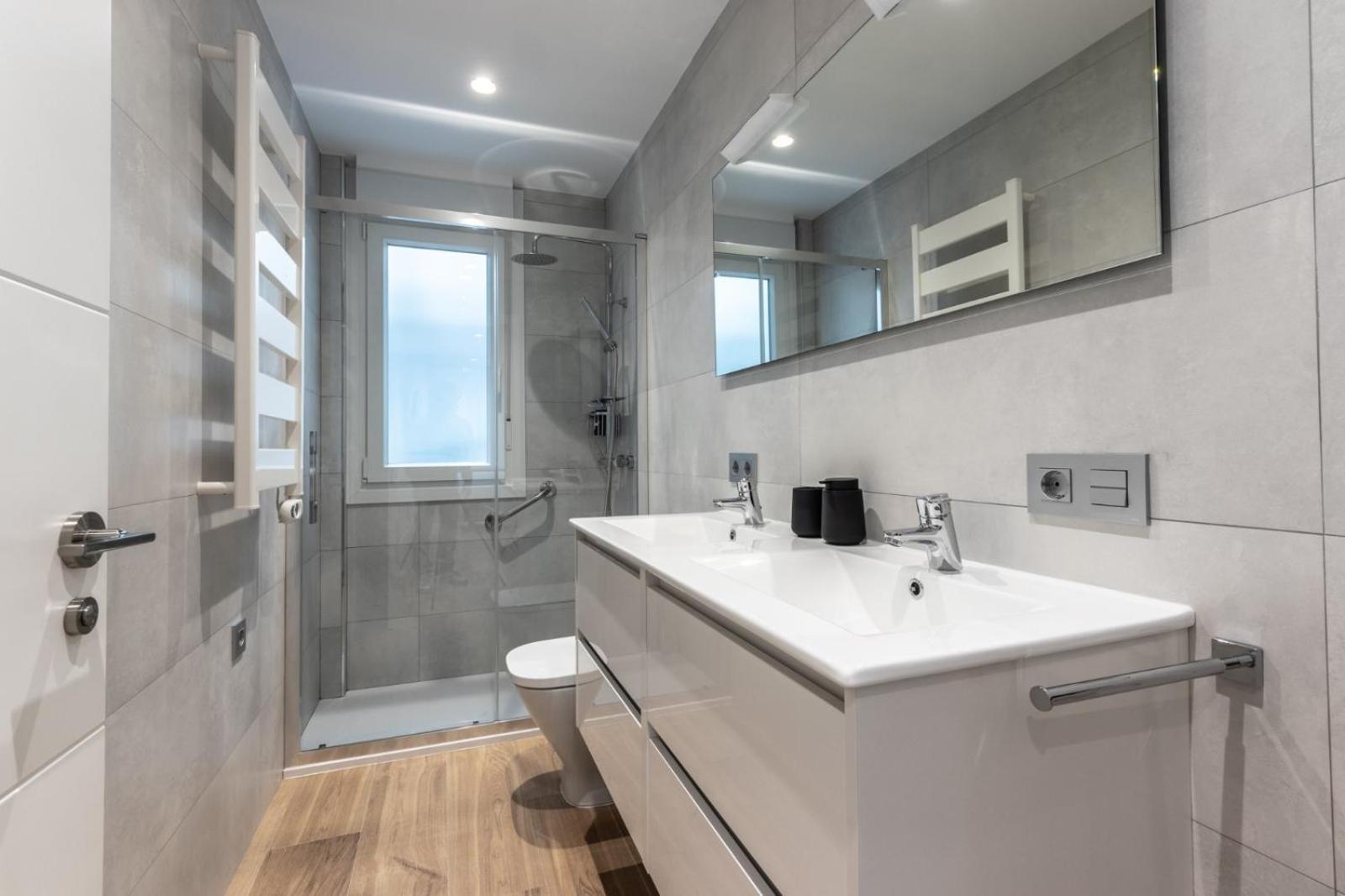 Apartamento Tiboli Home บิลเบา ภายนอก รูปภาพ